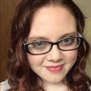 Meet your Posher, Lacy